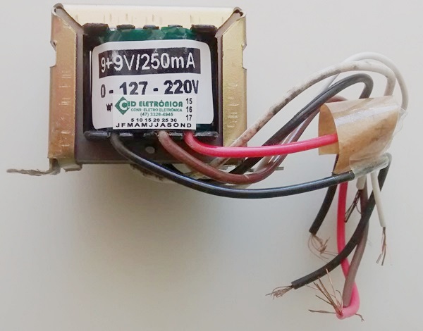 Cod. 7117 Transformador Força  9+9V 250mA 110  220V AC - Marca Gilson.