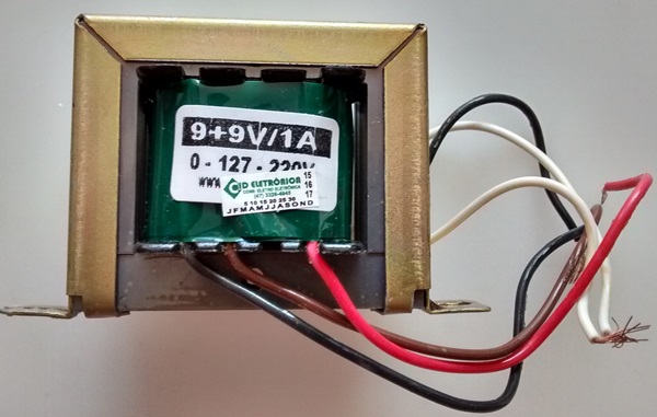 Cod. 7125 Transformador Força   9+9V 1A 110  220V AC - Marca Gilson.