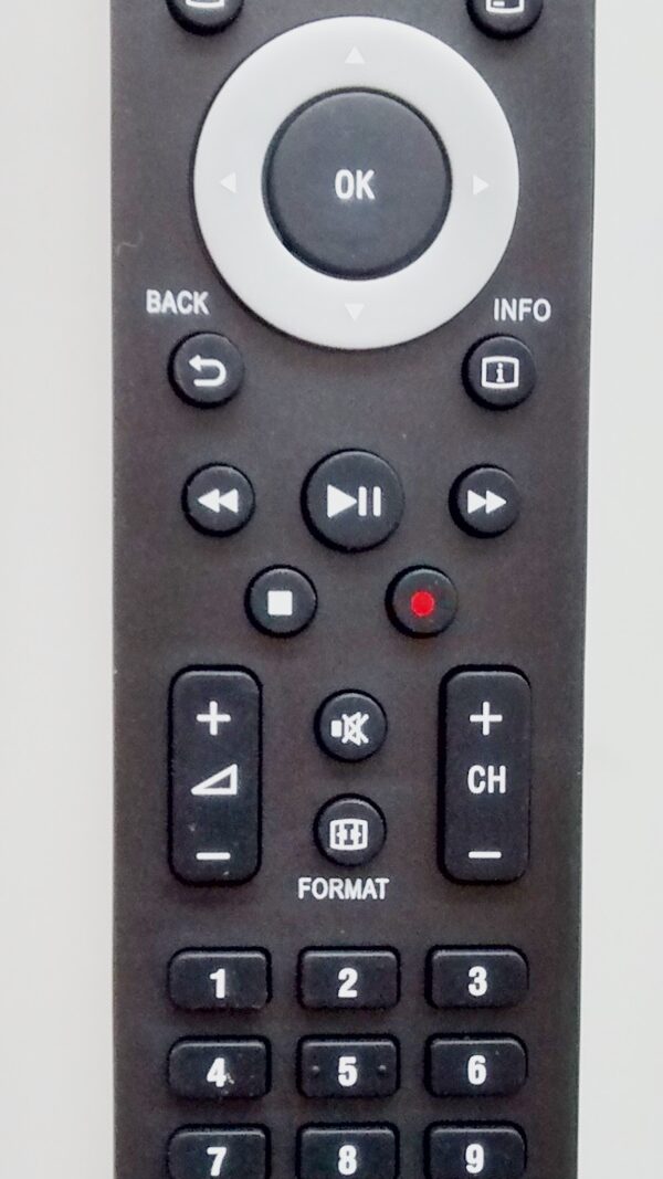 Cod. 8847 Controle de TV Philips