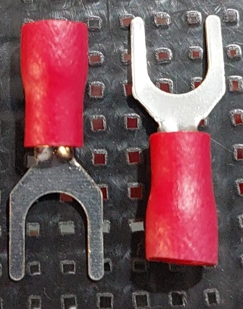Cod.10422 Terminal Garfo Ensolado Vermelho 5.3mm
