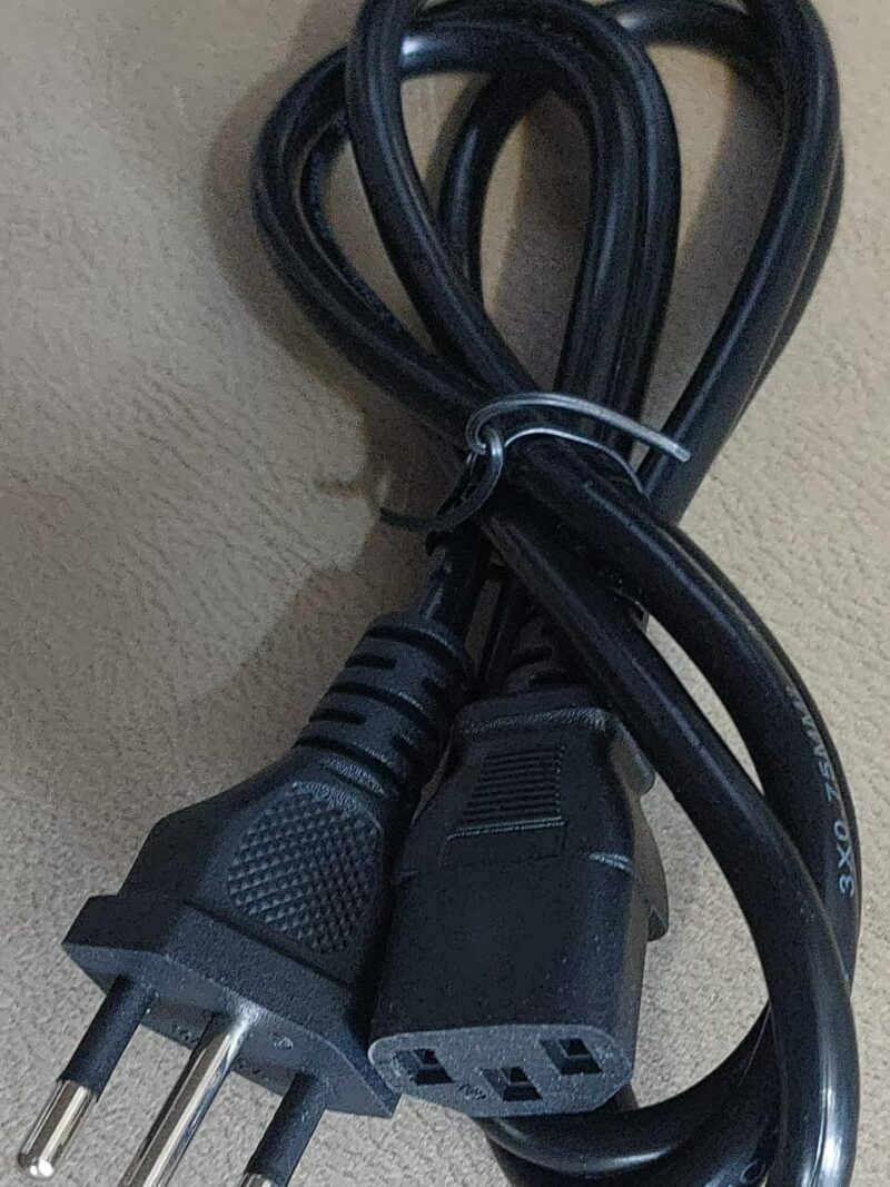 Cod.1132 Cabo de Força Tripolar Para PC  Monitor e Fonte 1,5m -3 pinos 10ap  220v.
