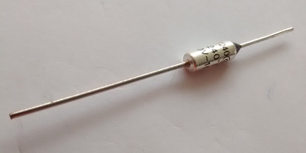 Cod.5307 Fusivel termico Tf 240°C  10AMP - 250V